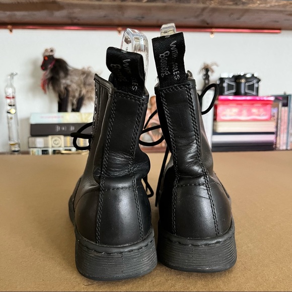 Dr. Martens Newton Black Midi Lace Up Boot - Picture 4 of 10
